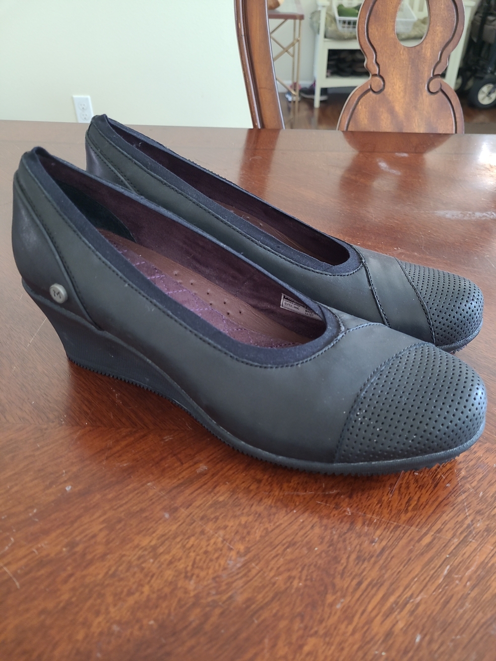 Mozo Gardena Black Leather Wedge Comfort Slip On Shoes Women Size 9 Work Shoes